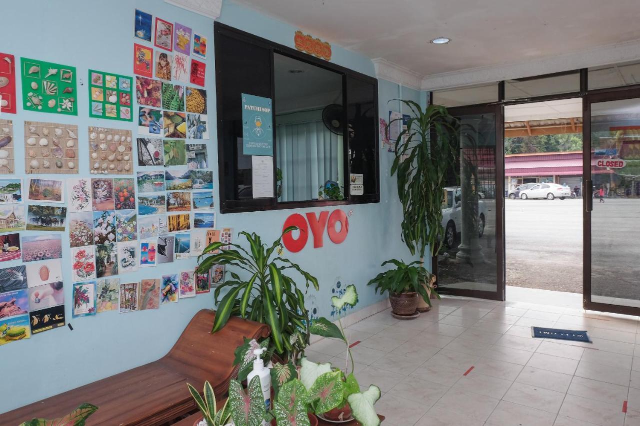 Oyo 90015 Indah Chalet كوالا رومبين المظهر الخارجي الصورة