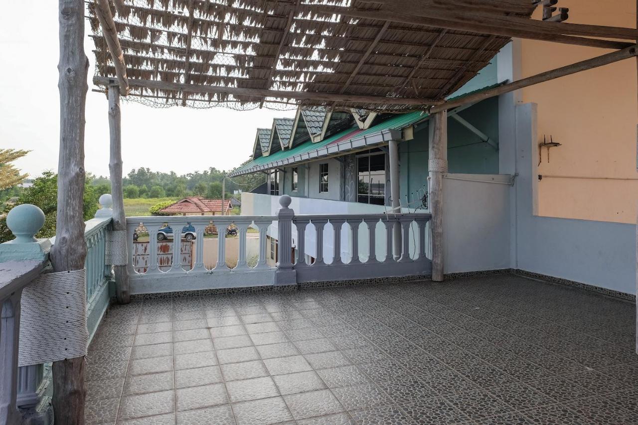 Oyo 90015 Indah Chalet كوالا رومبين المظهر الخارجي الصورة